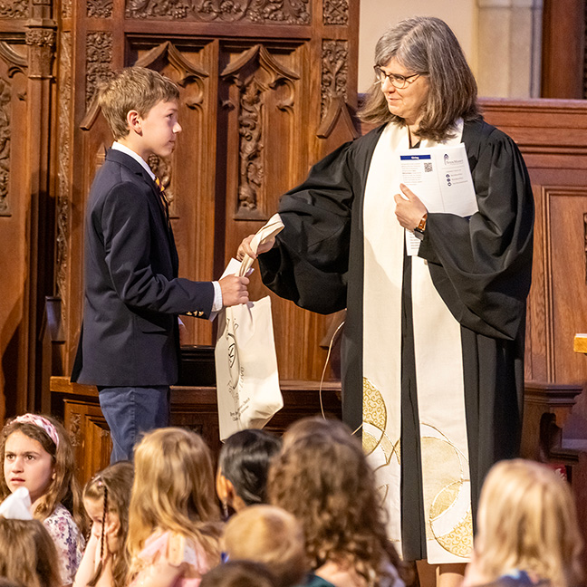 5th Grade Step-Up & Hymnal Presentation

 
